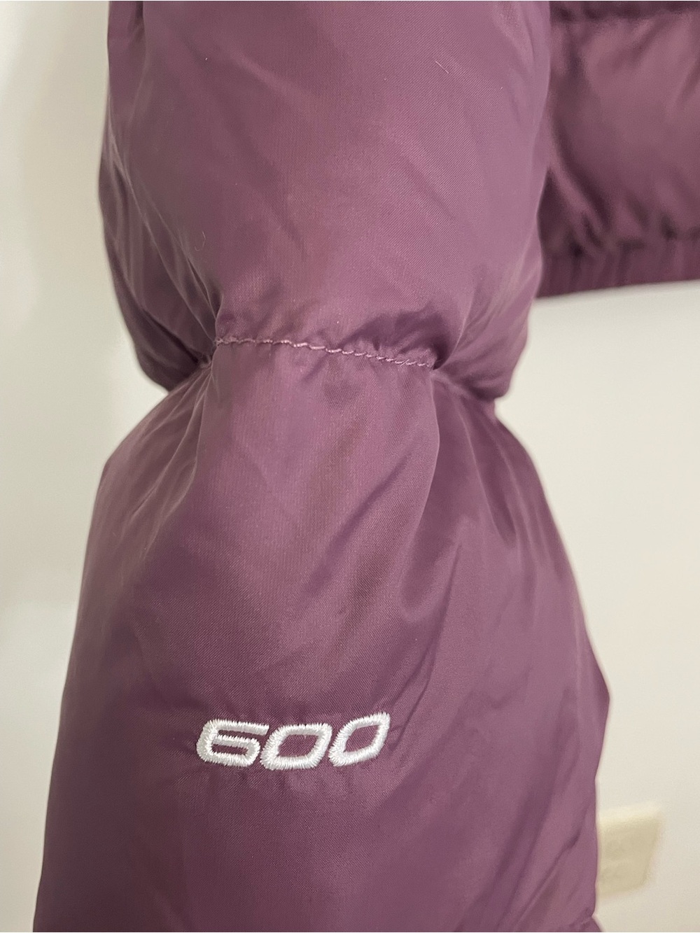 The North Face Women's Hooded Puffer Jacket in Plum - Picture 7 of 10